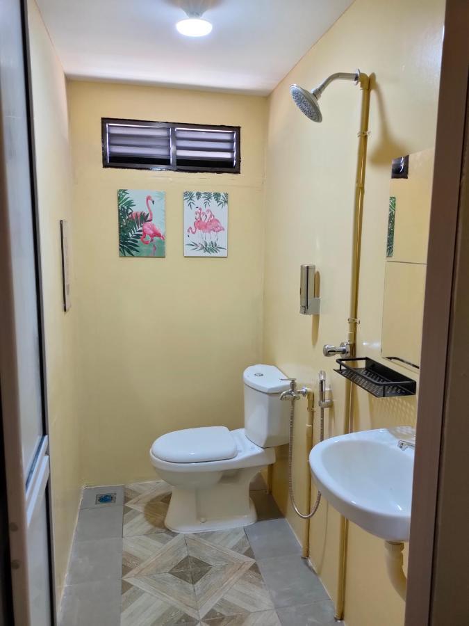 Aleesa Roomstay Pasir Puteh Extérieur photo
