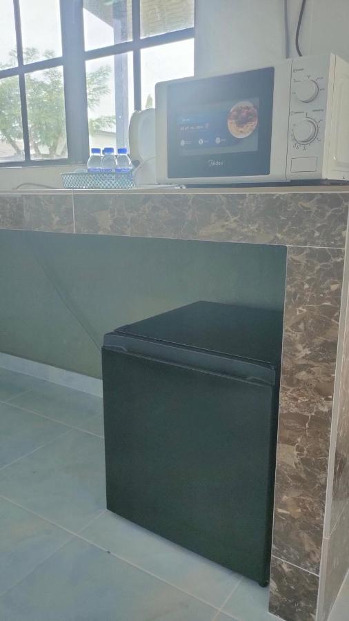 Aleesa Roomstay Pasir Puteh Extérieur photo